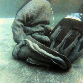 Teichfolie reparieren ohne Wasser ablassen