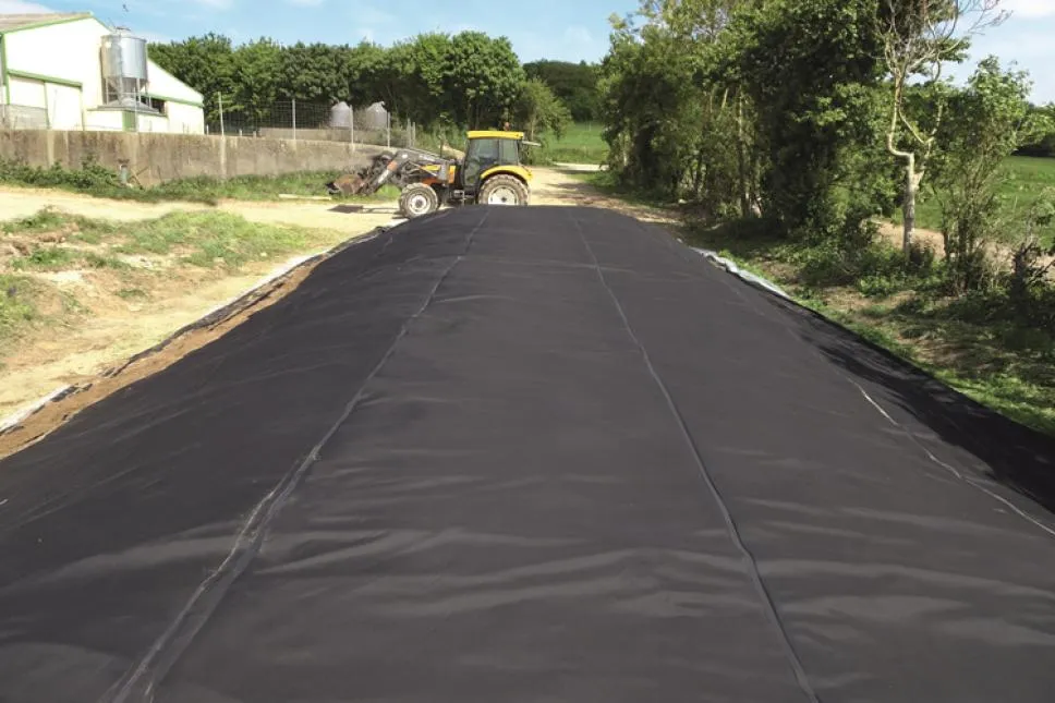 EPDM GeoSmart 1,00 mm inkl. Teichvlies 500g/m² EPDM GeoSmart 1,00 mm inkl. Teichvlies 500g/m²