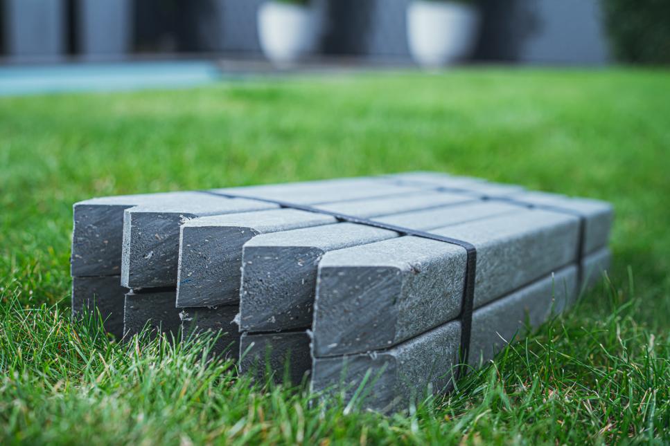 Beetbegrenzungspfahl grau 38 cm lang